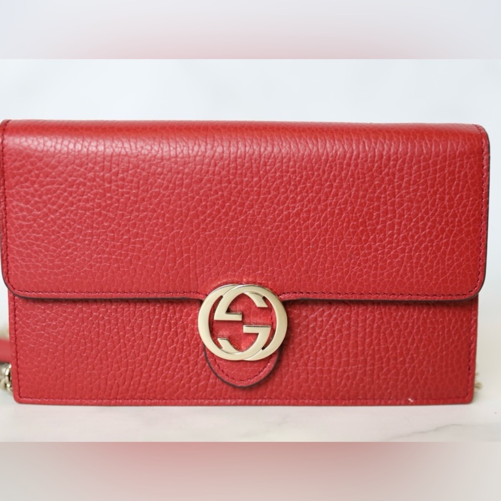 GUCCI red crossbody bag